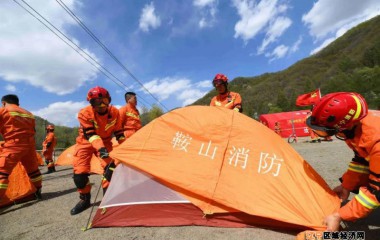 打造应急救援主力军和专业化队伍