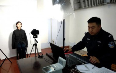 盘锦：开通绿色通道，身份证进校园办理