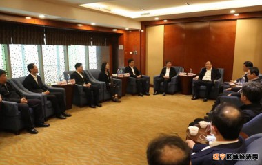 锦州市委书记王德佳，市委副书记、代市长靳国卫会见六盘水市党政代表团