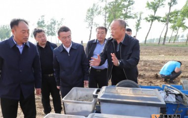 康平县长徐强到东升乡调研农村基础建设等工作