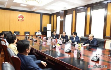 丹东市委副书记、市政府党组书记郝建军走访市人大常委会、市政协机关