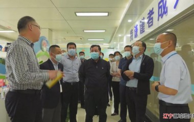 阜蒙县委书记刘彦鸿深入净水厂等企业调研