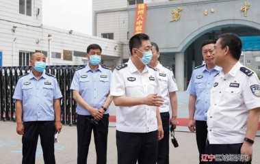 锦州市委副书记、代市长靳国卫深入一线督导高考安保工作