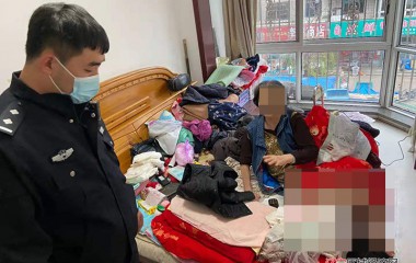 桓仁民警变身“临时保姆”照顾独居老人