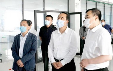 丹东代市长郝建军到合作区重点调研科技型企业创新引领作用