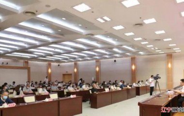铁岭市政协举行读书交流会