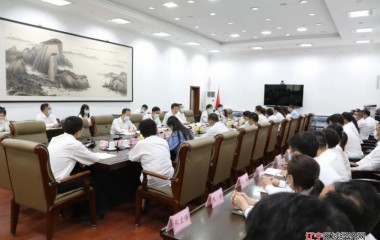 锦州市委召开“两优一先”代表庆祝中国共产党建党100周年座谈会
