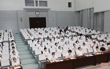 铁岭市委书记宋诚为市管年轻干部讲党史学习教育专题党课