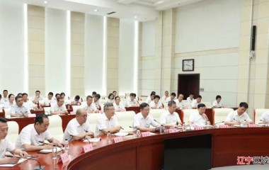 铁岭市委书记宋诚为市委办机关党员干部讲专题党课