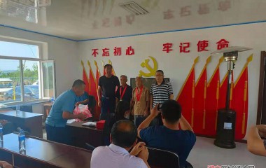 积极构建基层党组织的“核心工程”