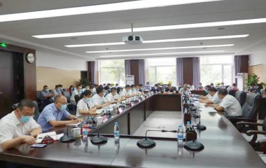 铁西区委书记刘克武主持召开区委常委会会议