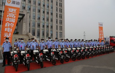 【辽经视频】辽中社区民警使用节能电动自行车巡逻