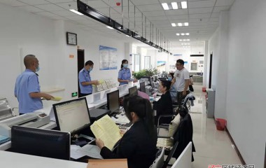审批办多措并举开展防范电信网络诈骗宣传活动