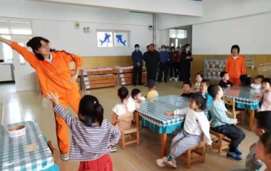 辽中区开展公办幼儿园拉练观摩活动