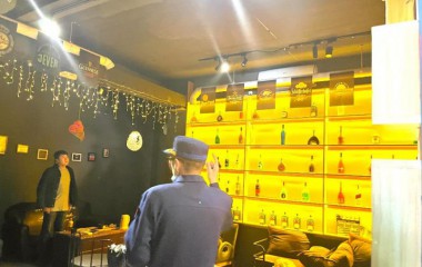海城市消防救援大队开展“地毯式”消防安全检查