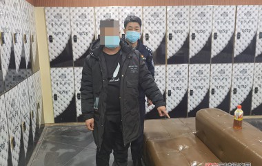 洗浴中心现金被盗，民警两小时破案