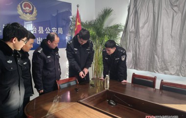 桓仁雅河派出所组织开展枪械使用技能培训