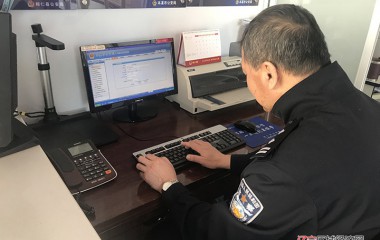 这才是老百姓真正的好公仆!