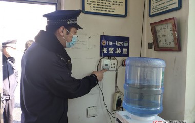 桓仁五里甸子派出所扎实开展护校安全工作