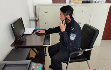 桓仁交警坚守“疫”线，描绘最美“警”色
