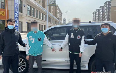 桓仁派出所破获一起盗窃车内财物案件