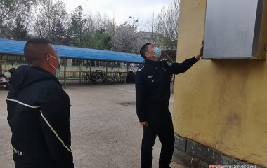 桓仁派出所对校园安全进行排查整改活动