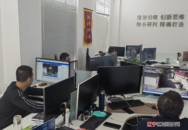 加班加点查看监控录像