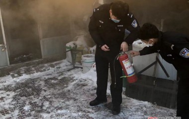 古城派出所巡逻遇火保平安