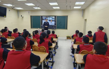 铁西公安开展“开学第一课”安全教育