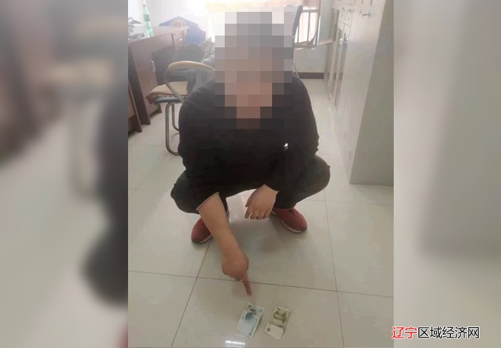 拽车门钟某