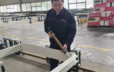 时时刻刻对自己高标准、严要求！