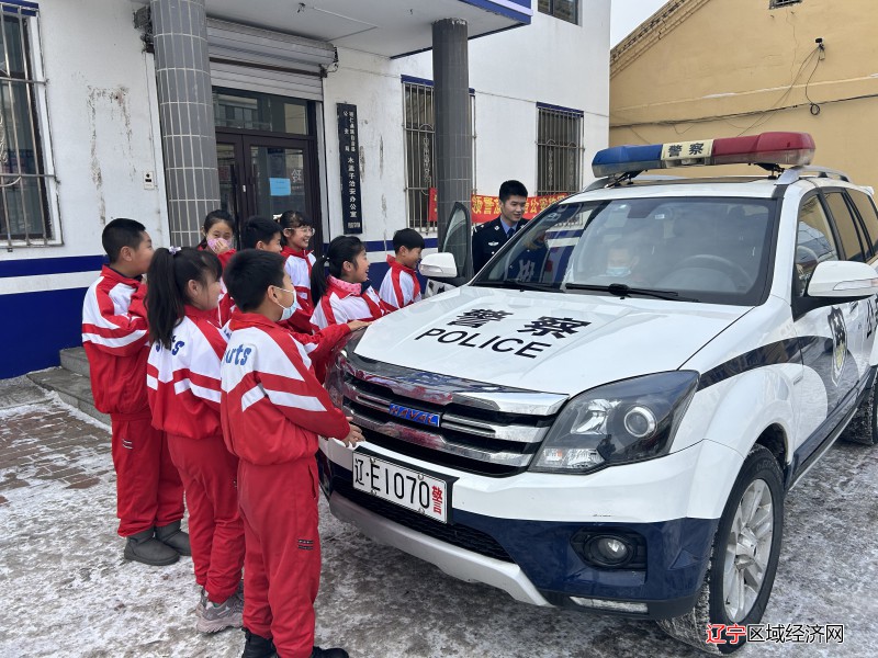 观看警车