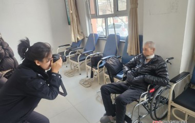 治安大队上门贴心服务办实事
