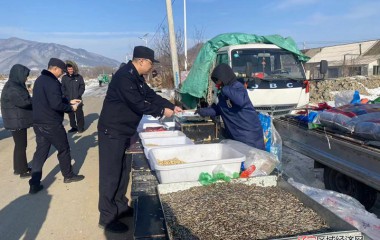 雅河派出所筑牢春节安全防护网