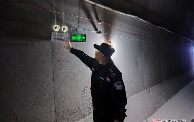 华来派出所积极护航企业发展