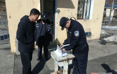 二棚甸子派出所开展学校安全教育宣传