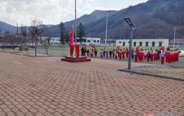 “警”防校园欺凌，开展法治教育讲座