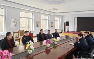 黑沟派出所召开“护青”座谈会