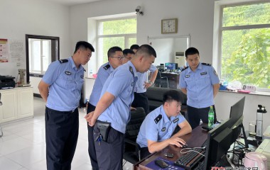 二棚甸子派出所开展新老民警业务培训