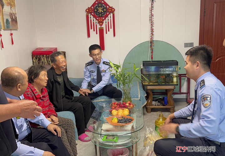 朱哨兵家照片