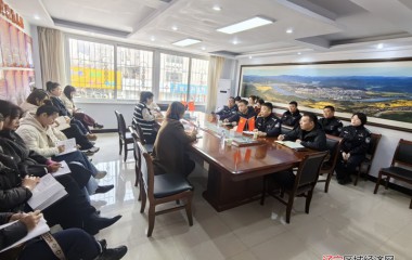 桓仁县公安局国保大队积极开展普法活动