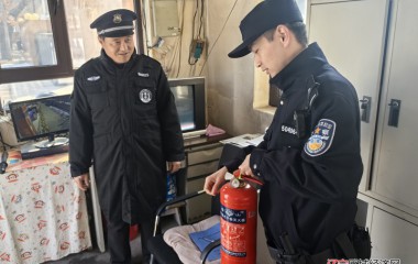 五里甸子派出所开展校园安全检查