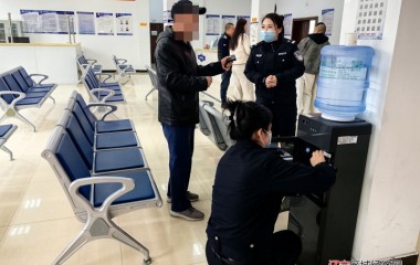 弘扬雷锋精神，优化为民服务
