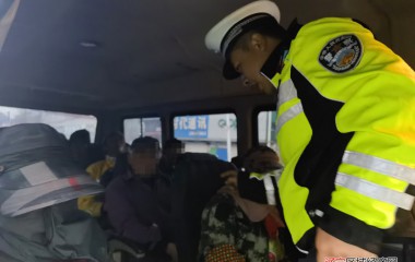 有一种坚守叫带娃上岗