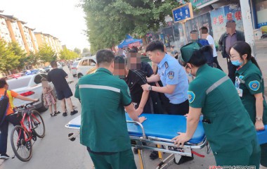 桓仁警民接力救助醉酒受伤群众