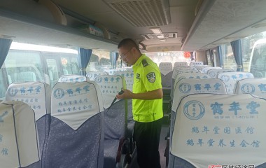 交管大队提前做好景区交通安保工作