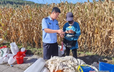 桓仁公安民警走近烟火气，最抚群众心