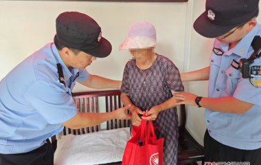 桓仁民警拉把椅子,轻声细语解家愁
