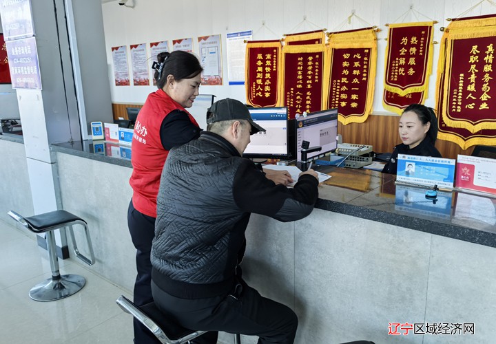 交管大队车辆科落实7110机制服务企业2